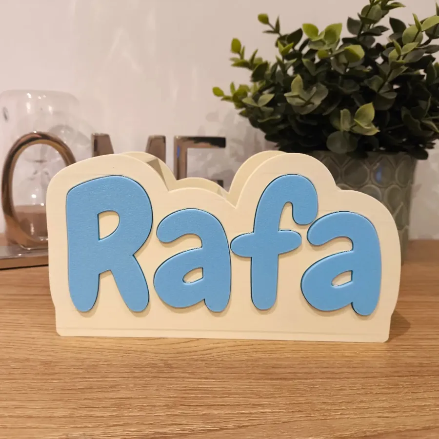 Portalápices con el nombre Rafa
